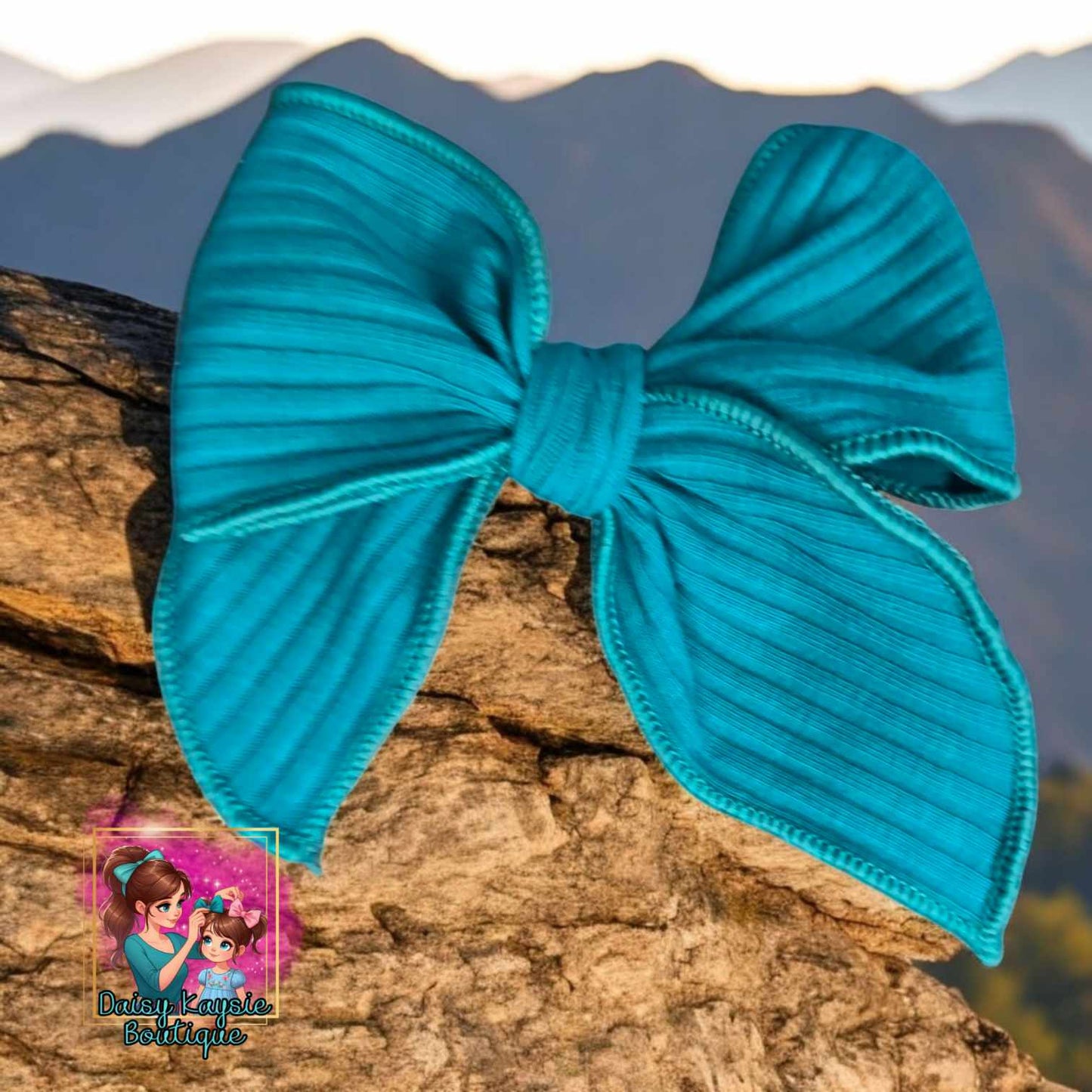 Pretty Small Saylor Hair Bow
