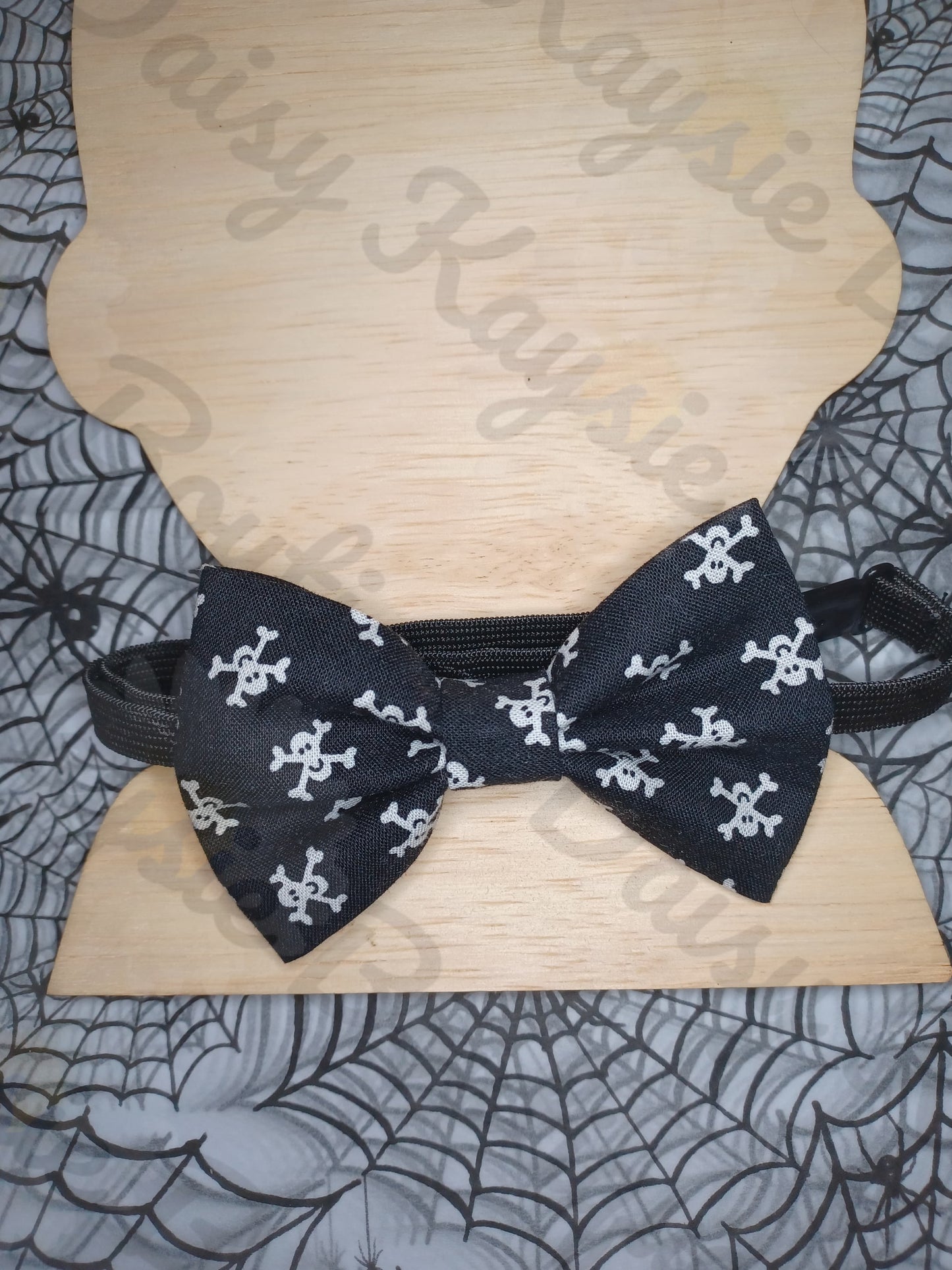 Halloween Black Pirate Skull & Cross Bones Hairbow & Matching Bowtie