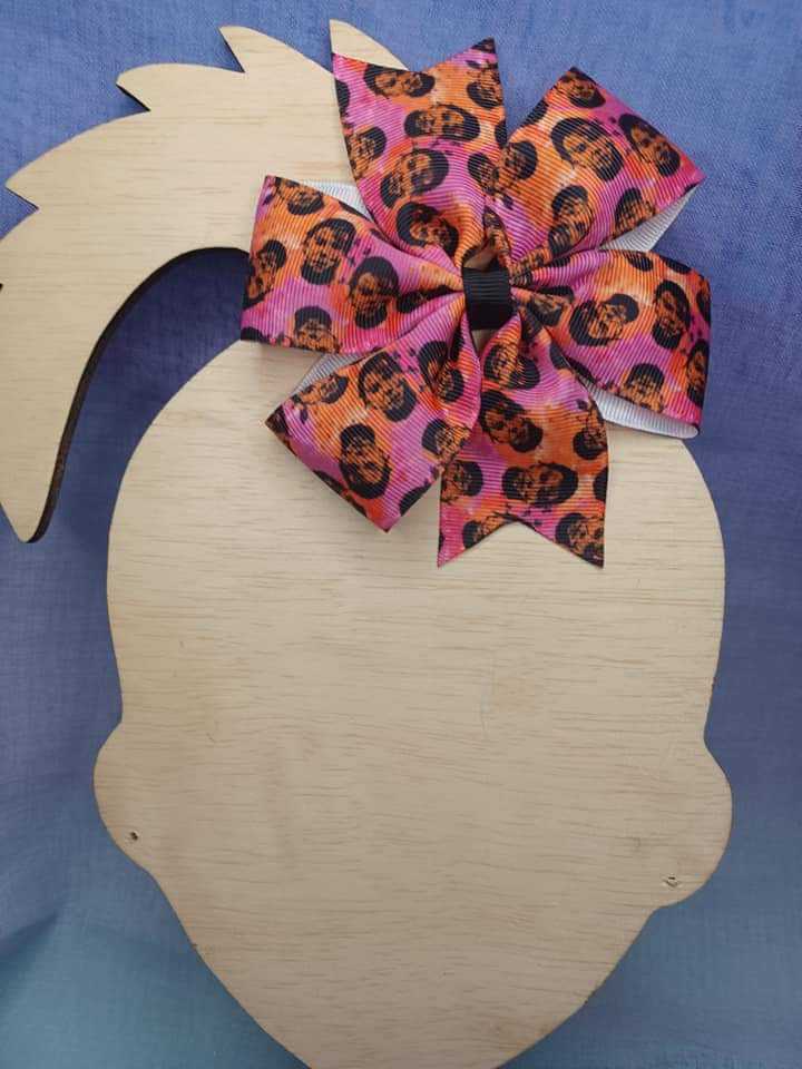 Horror Movie Halloween Micheal Jason Freddy Jigsaw Medium Pinwheel Bow