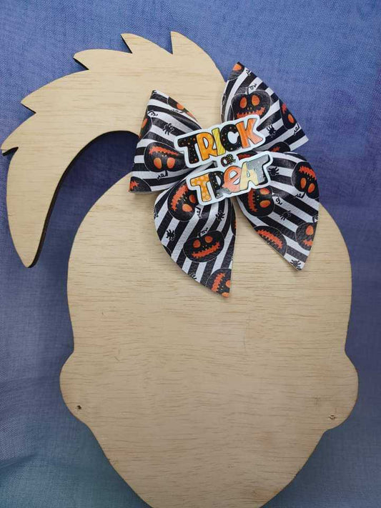 Trick OR Treat Jack O' Lantern Emlee Bow