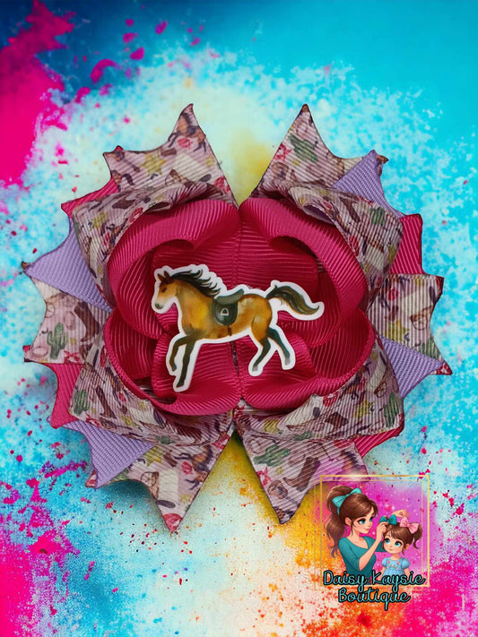 Racing Horse Stacked Layered Bow