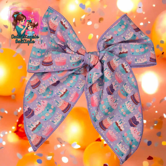 Birthday Cakes LG Saylor Hair Bow