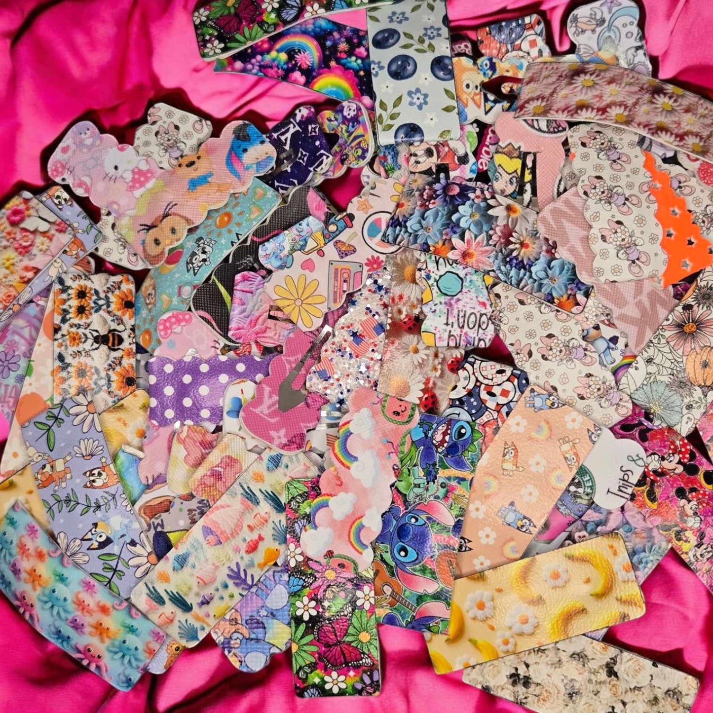8 RANDOM snap clips *Grab Bag*