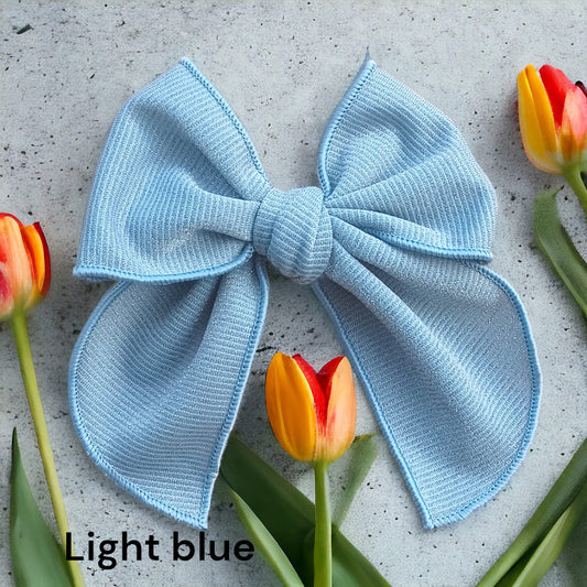 Shiny Blue Medium Saylor